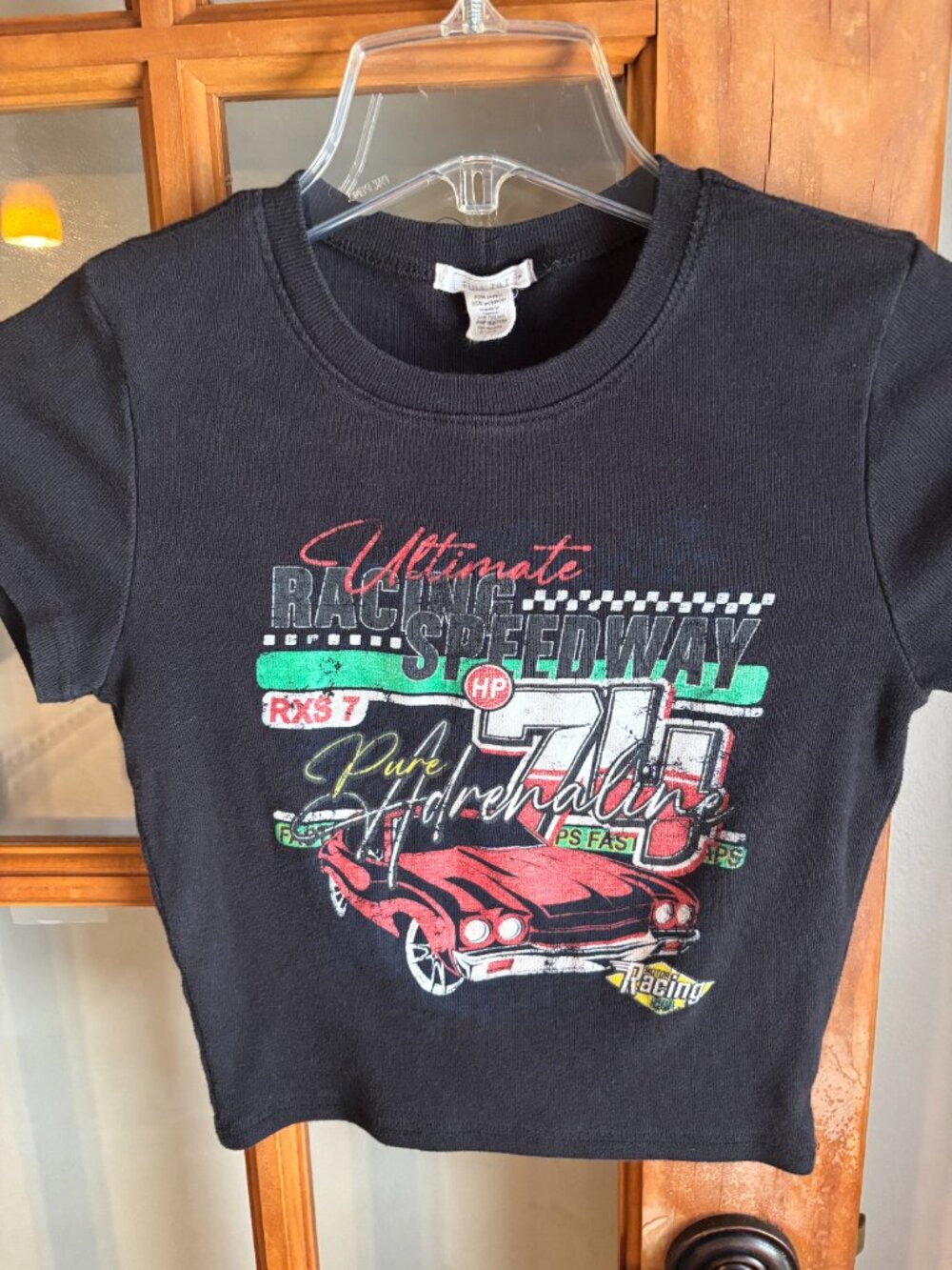 Full Tilt women black graohic print short sleeve tee SZ: S